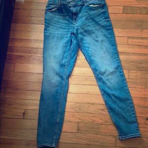 Size 12- Old Navy Jeans- RockStar Super Skinny